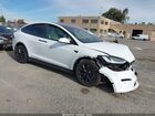 2022 Tesla Model X Dual Motor All-wheel Drive/plaid Tri Motor All-wheel Drive Белый vin: 7SAXCDE58NF349792