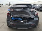 2024 Tesla Model Y Gray vin: 7SAYGAEE0RF091023