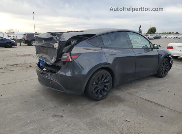 7SAYGAEE0RF091023 2024 TESLA MODEL Gray Trasero derecho