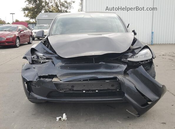 7SAYGAEE0RF091023 2024 TESLA MODEL Gray Vista frontal