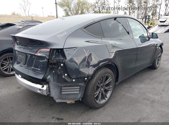 7SAYGAEE5SF216913 2025 TESLA MODEL Y Gray Задня права чверть