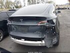 2025 Tesla Model Y Long Range Dual Motor All-wheel Drive Gray vin: 7SAYGAEE5SF216913