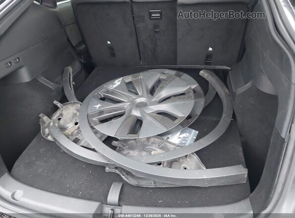 7SAYGAEE5SF216913 2025 TESLA MODEL Y Gray 