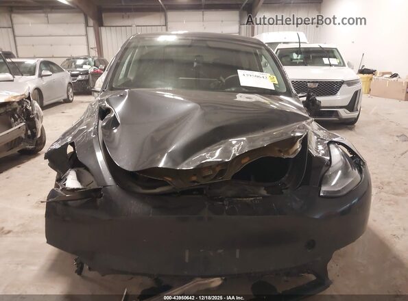 7SAYGDED3RF054296 2024 TESLA MODEL Y Gray წინა პანელის ხედი