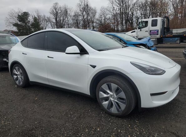 7SAYGDEE0RA291088 2024 TESLA MODEL White Առջևի աջ