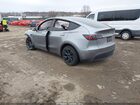 2025 Tesla Model Y Long Range Dual Motor All-wheel Drive Gray vin: 7SAYGDEE0SA338433