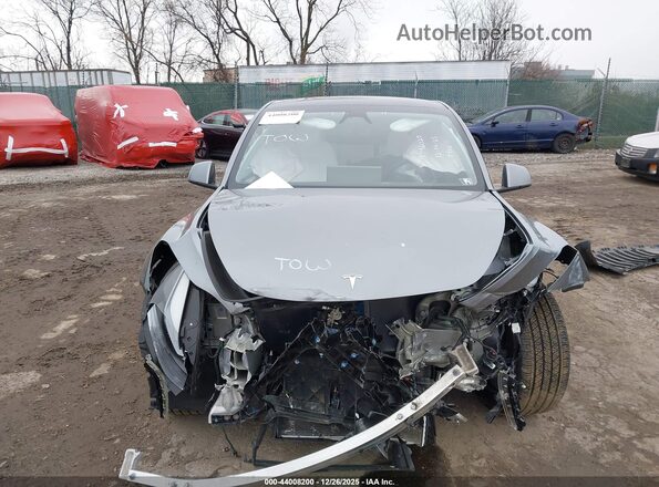 7SAYGDEE0SA338433 2025 TESLA MODEL Y Gray Dashboard view