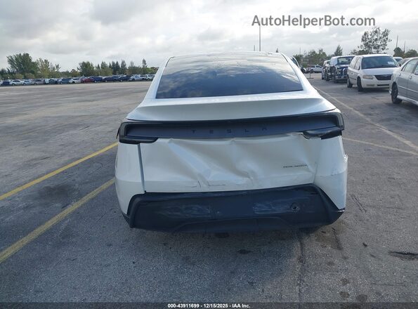 7SAYGDEE1TF368741 2026 TESLA MODEL Y White წინა ხედი
