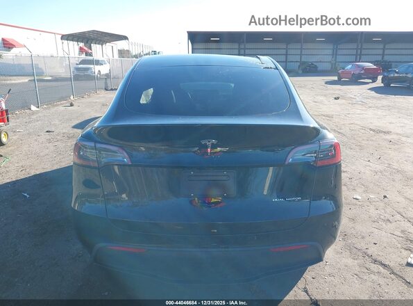 7SAYGDEE2RA214710 2024 TESLA MODEL Y Черный 