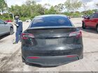2022 Tesla Model Y Long Range Dual Motor All-wheel Drive Black vin: 7SAYGDEE7NF319241