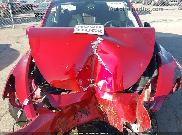 7SAYGDEF4RF162153 2024 TESLA MODEL Y Red უკანა ხედი