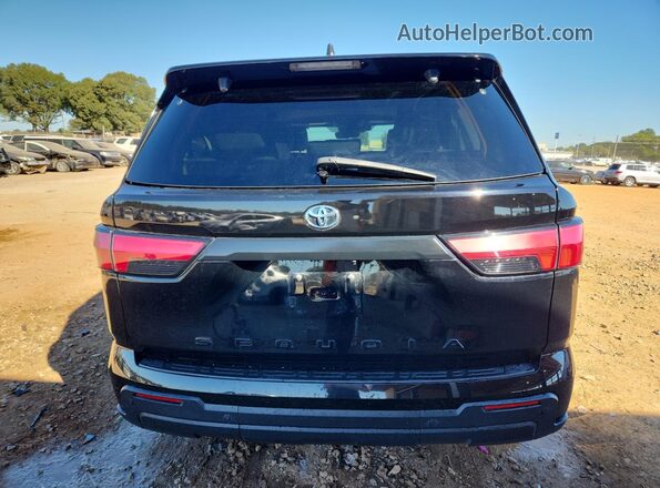 7SVAAABA2RX024100 2024 TOYOTA SEQUOIA Black Widok z tyłu