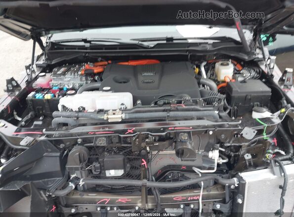 7SVAAABA2RX046288 2024 TOYOTA SEQUOIA Черный Вид сзади