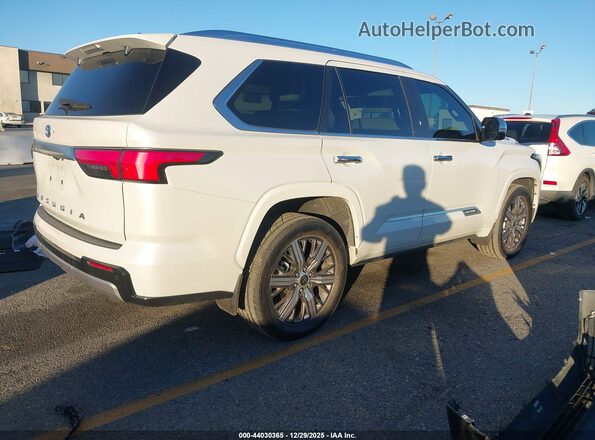7SVAAABA3PX008713 2023 TOYOTA SEQUOIA Белый Задняя правая четверть