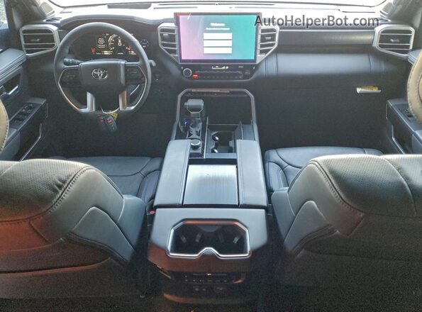 7SVAAABA3SX063607 2025 TOYOTA SEQUOIA Gray Widok deski rozdzielczej