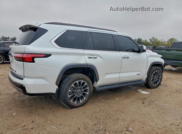 7SVAAABA4PX002628 2023 TOYOTA SEQUOIA Белый Задняя правая четверть
