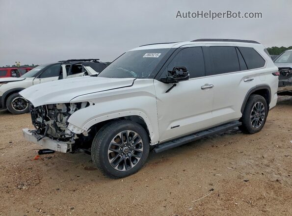 7SVAAABA4PX002628 2023 TOYOTA SEQUOIA Белый Передняя левая четверть