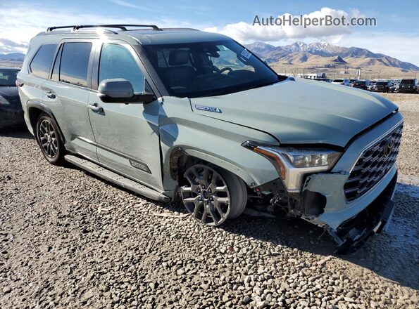 7SVAAABA6RX035665 2024 TOYOTA SEQUOIA Серый Передняя правая четверть