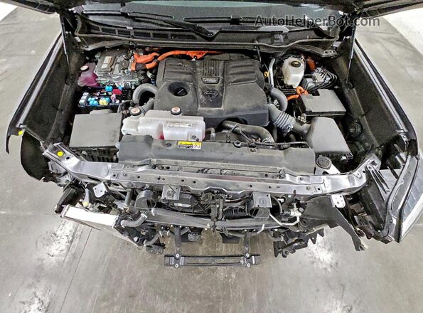 7SVAAABA6SX054108 2025 TOYOTA SEQUOIA Gray Engine compartment view