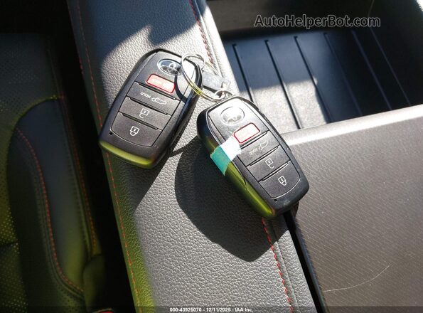 7SVAAABA6SX058367 2025 TOYOTA SEQUOIA Brown Dashboard view