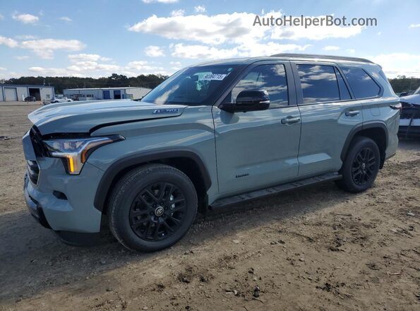 7SVAAABA6TX076384 2026 TOYOTA LIMITED Gray Vista tres cuartos delantera izquierda