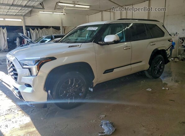 7SVAAABA9PX018887 2023 TOYOTA SEQUOIA Белый Передняя левая четверть