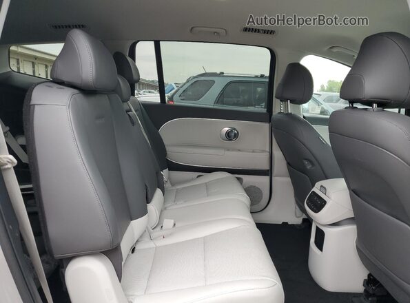 7YAMUFS39TY002330 2026 HYUNDAI IONIQ Two Tone Widok wnętrza z tyłu