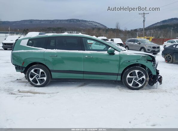 7YAMYFS50TY007194 2026 HYUNDAI IONIQ 9 Green Rear interior view