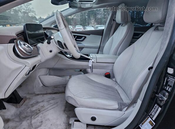 W1KEG2BB8PF014172 2023 MERCEDES-BENZ EQE Black Vista del salpicadero
