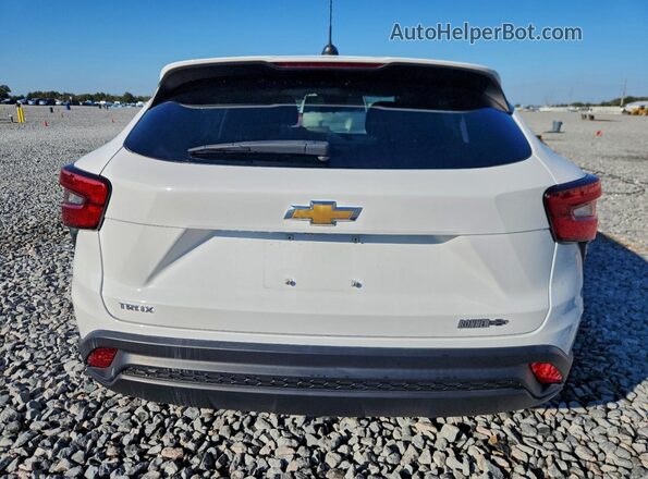 KL77LFE20RC002391 2024 CHEVROLET TRAX White Vista interior delantera