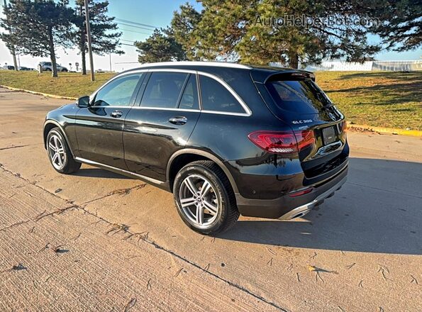 W1N0G8DB5MV266377 2021 MERCEDES-BENZ GLC-CLASS Черный Передняя правая четверть