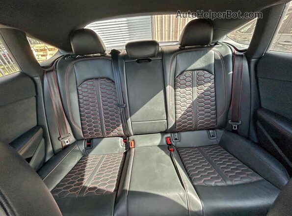 WUAAWCF52RA900688 2024 AUDI RS5 Красный 