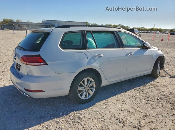 3VWD17AU5JM768013 2018 VOLKSWAGEN GOLF Серебряный Передняя правая четверть
