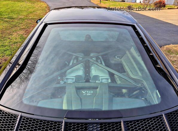 WUAKBAFX4M7901384 2021 AUDI R8 Черный Вид наклейки с VIN-кодом