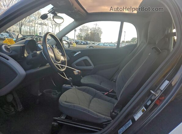 WMEEJ9AA9GK842074 2016 SMART FORTWO Белый Вид панели приборов