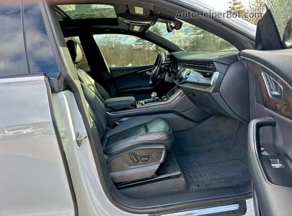 WA1AVAF10LD017366 2020 AUDI Q8 Белый Вид задних сидений