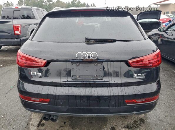 WA1JCCFSXHR006802 2017 AUDI Q3 Черный Вид салона спереди