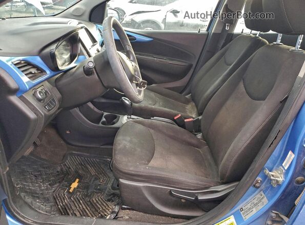 KL8CD6SA7JC439666 2018 CHEVROLET SPARK Blue Widok deski rozdzielczej