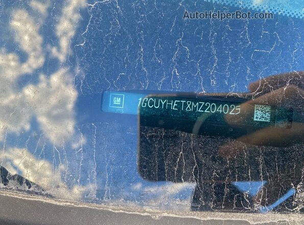1GCUYHET8MZ204025 2021 CHEVROLET ALL MODELS Черный Вид задней части салона