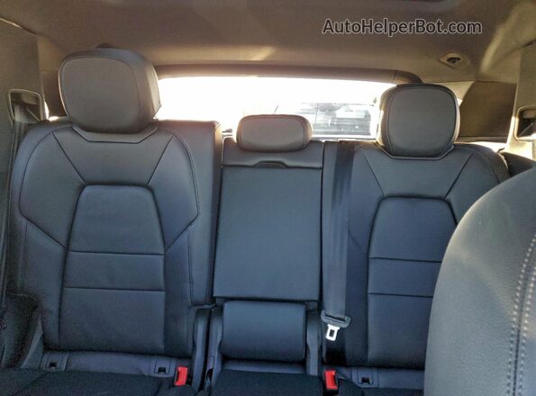 WP1AA2AY2RDA03634 2024 PORSCHE CAYENNE Черный Вид задней части салона