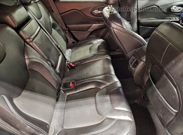 1C4PJMLNXKD237357 2019 JEEP GRAND CHER Зеленый Вид задней части салона