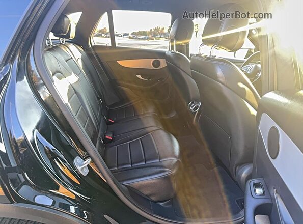 W1N0G8DB5MV266377 2021 MERCEDES-BENZ GLC-CLASS Черный Вид салона спереди