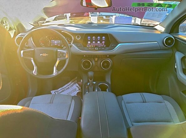 3GNKBCRS2MS569396 2021 CHEVROLET BLAZER Красный Вид задних сидений