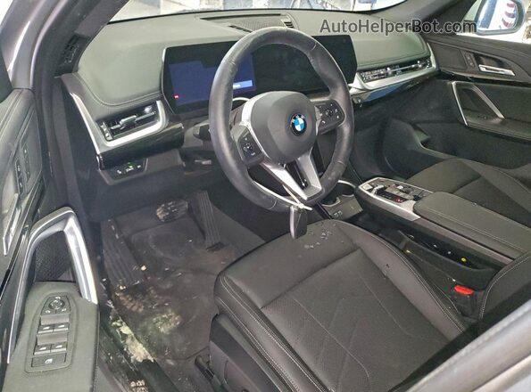WBX73EF04R5028512 2024 BMW X1 Silver Вид щитка приладів