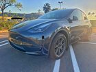 2025 Tesla Model Y Серый vin: 7SAYGDED1SF265244