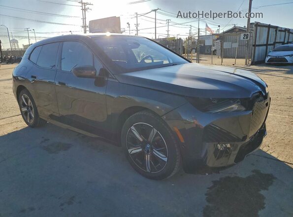 WB523CF04RCN74259 2024 BMW IX Gray Vista frontal