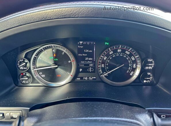 JTJHY7AXXH4233353 2017 LEXUS LX White Вид панелі приладів