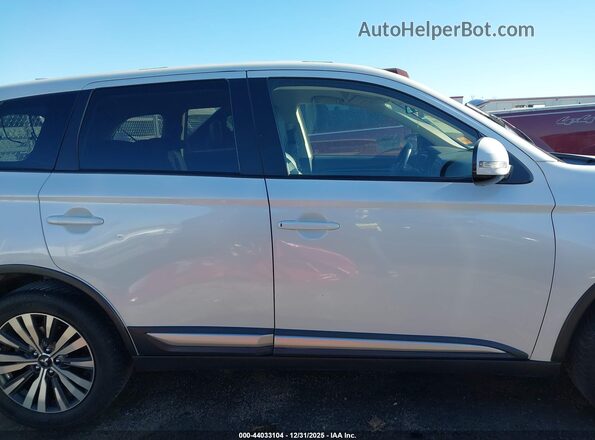 JA4AD3A37KZ007149 2019 MITSUBISHI OUTLANDER Белый Панорамный вид салона 360°