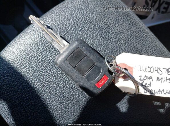 JA4AP3AU2KU010408 2019 MITSUBISHI OUTLANDER SPORT Красный Вид панели приборов