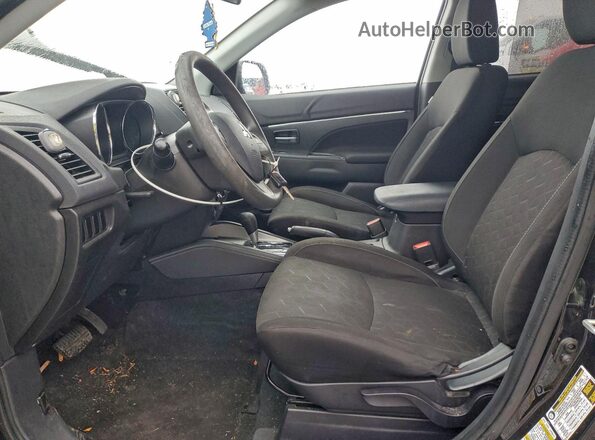 JA4AP3AU9LU017843 2020 MITSUBISHI OUTLANDER Черный Вид салона спереди